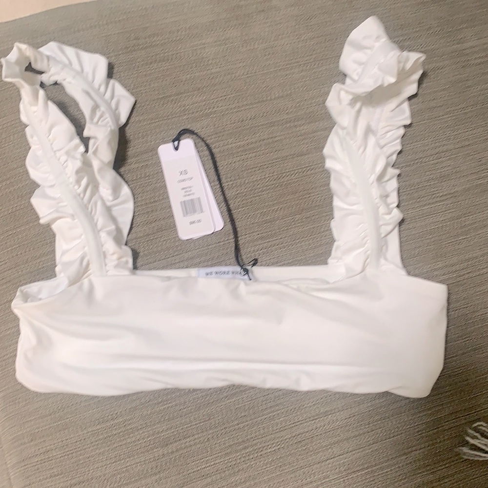 Size XS white bikini top